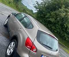 Qashqai 2009 Low miles + New nct