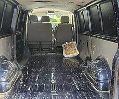 2008 Volkswagen Transporter - Image 3/9