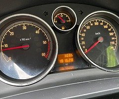 Opel zafira 1.9 diesel Nct 02/23 Tax 11/22 - Image 7/9