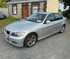 BMW 318D 2008 - Image 4/9