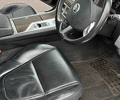 2012 Jaguar XF Luxury model 2.2 - Image 4/9