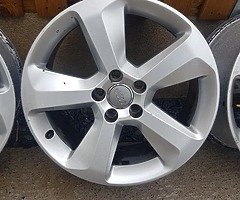 Audi Q3 Sline Alloys 18" - Image 5/8