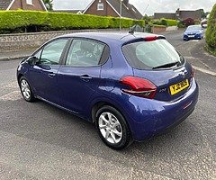 2016 Peugeot 208 - Image 6/10