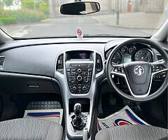 2013 Vauxhall Astra - Image 4/7