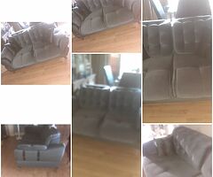 couches - Image 3/10