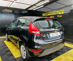2010 Ford Fiesta  1.4 Diesel - Image 5/10