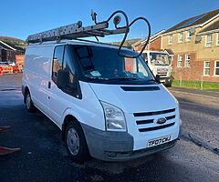 WE BUY ANY VEHICLE - Image 4/10