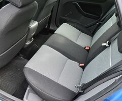 2011 Ford Focus - Image 9/10