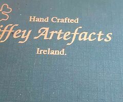 Brass claddagh celtic cross door knocker size almost 5 ins x 3 half ins very rare in box with fittin - Image 4/5