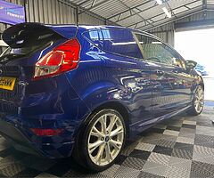 2015 Ford Fiesta - Image 7/10