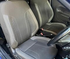 2015 Ford Fiesta - Image 8/10