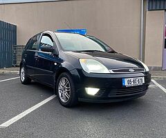 2005 Ford Fiesta
