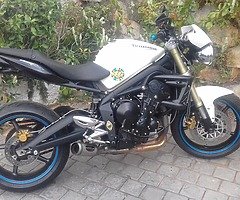 Triumph 675 Street Triple.