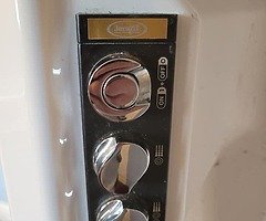 3 jacuzzi bath tubs