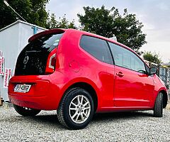 VOLKSWAGEN UP 1.0 LITRE AUTOMATIC