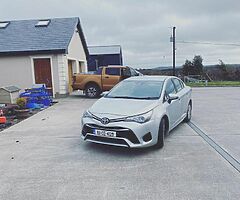 Toyota avencis