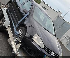 Vw golf mk5 breaking