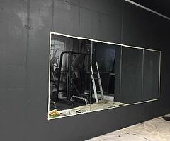 Painter - Image 3/10