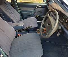 1988 Mercedes-Benz 190E - Image 6/10