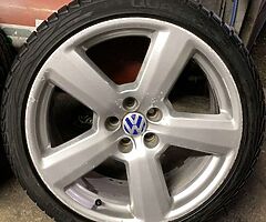18inch rs6. Wanted must be 5x100 tyres must be good