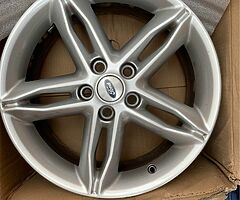 17” Ford Focus alloy (single alloy)