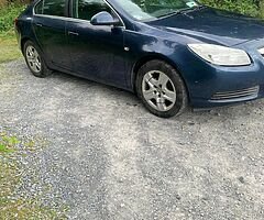 11 Insignia 2.0 CDTI Low mileage Tax and NCT
