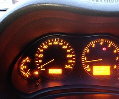 Toyota Avensis - Image 6/8