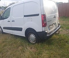 2011 Peugeot partner - Image 4/9