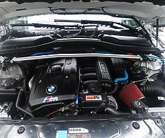 2006 BMW e60 523i - Image 6/10