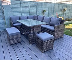 10 SEATER RATTAN SET + RISING TABLE / DELIVERY 