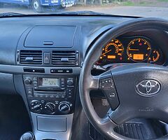 2007 Toyota Avensis - Image 4/6