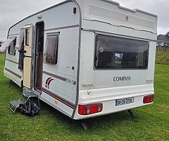 Compass Encore 500/5 (5/6 berth) - Image 3/10