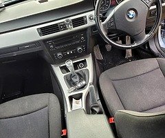 2010 BMW 320D 2.0 Diesel - Image 9/10