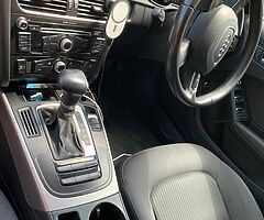 Audi A4 - Image 8/10