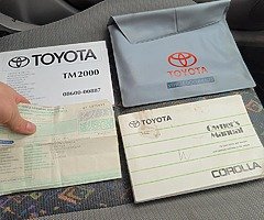 Toyota Corolla - Image 6/8