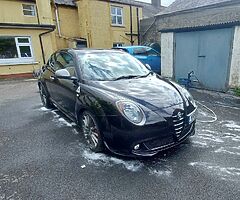 2010 Alfa Romeo  Mito · Cloverleaf
