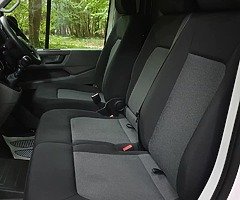 VW CRAFTER TDI 140 6 SPEED MWB H/R  VAN  @ REDDY2DRIVE LTD . - Image 7/10