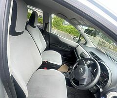 2013 TOYOTA YARIS/VITZ 98k km 
New NCT 2024+tax 3 keys/ one owner from new - Image 9/10