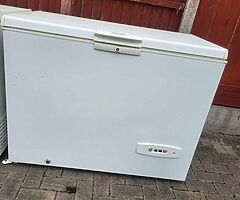 Chest freezer