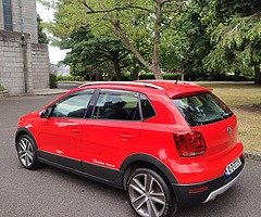 2010 Volkswagen Cross Polo 1.2 TSI Automatic - Image 4/10