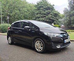 2014 Honda Fit 1.5 Hybrid Automatic - Image 4/10