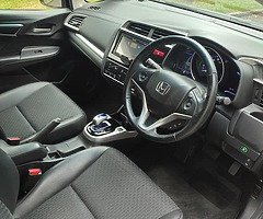 2014 Honda Fit 1.5 Hybrid Automatic - Image 7/10