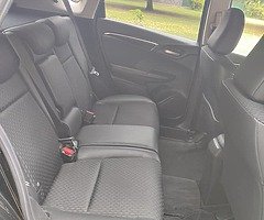 2014 Honda Fit 1.5 Hybrid Automatic - Image 9/10