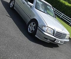 2000 Mercedes-Benz C180