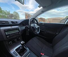 VW Passat 2010 R line Tax and  Test - Image 7/9
