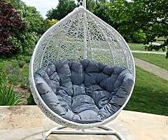 EGG SWING CHAIR : DELIVERY 