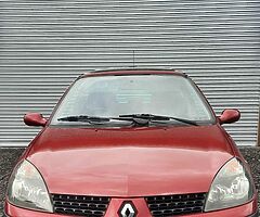 2002 Renault Clio