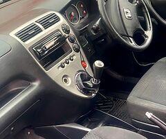 HONDA CIVIC 1.7 DIESAL
‼️NCT 09/2 and tax 09/22‼️ - Image 7/10