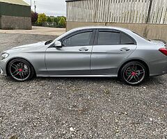 2015 Mercedes-Benz C250 CDI AMG - Image 6/10