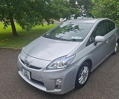 Toyota Prius 1.8 Hybrid Automatic - Image 10/10